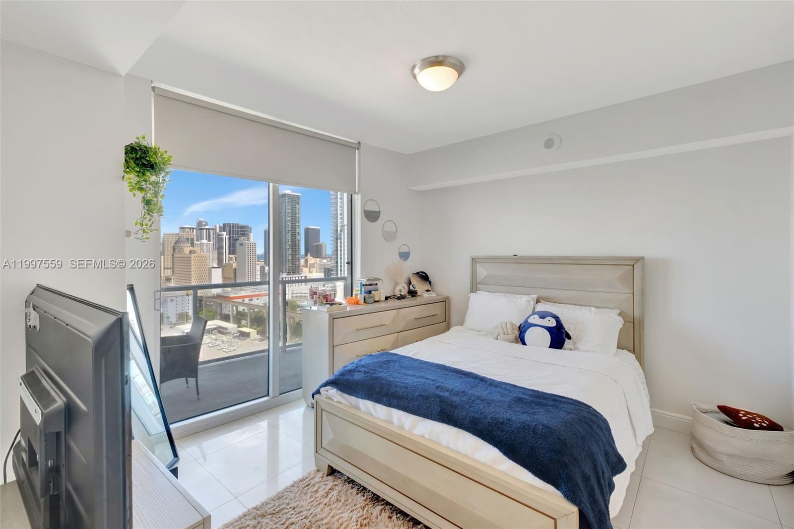 image Latitude on the River16