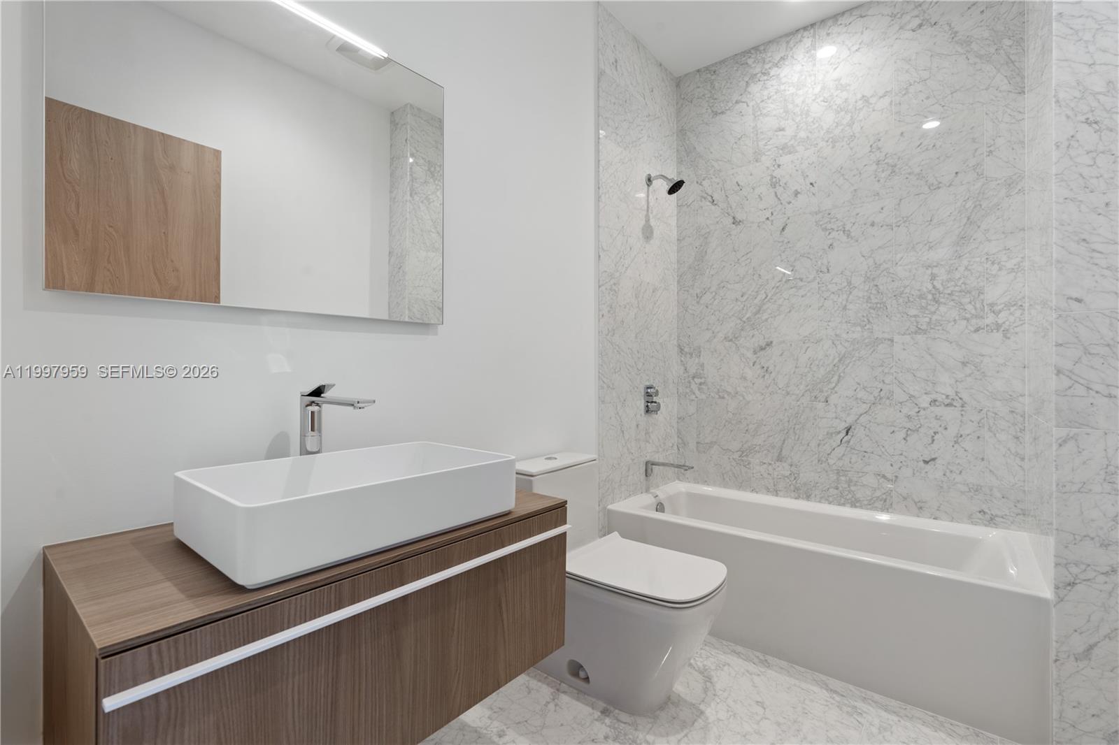 1135 103rd St #203 Bay Harbor Islands, FL 33154