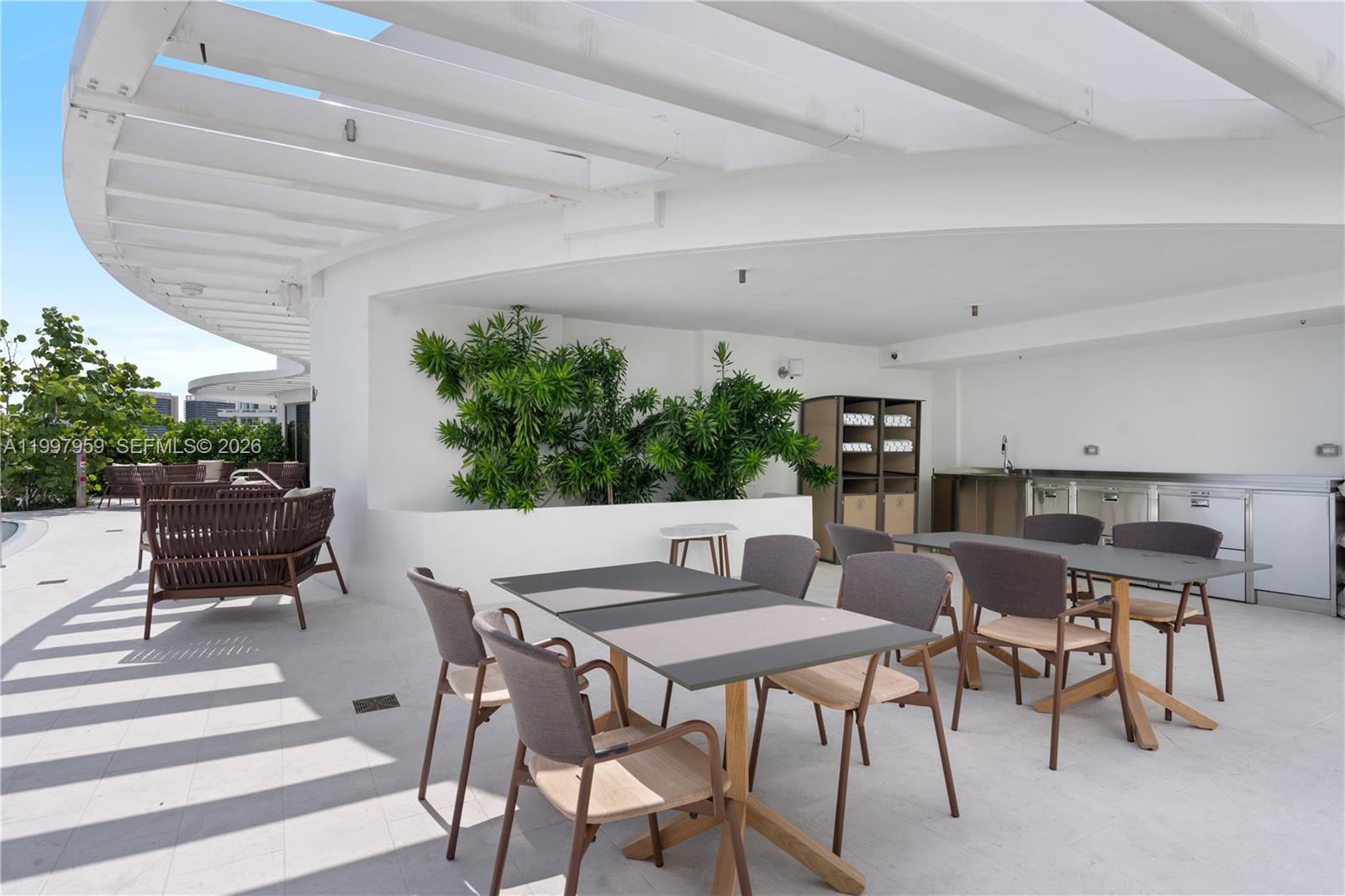 1135 103rd St #203 Bay Harbor Islands, FL 33154