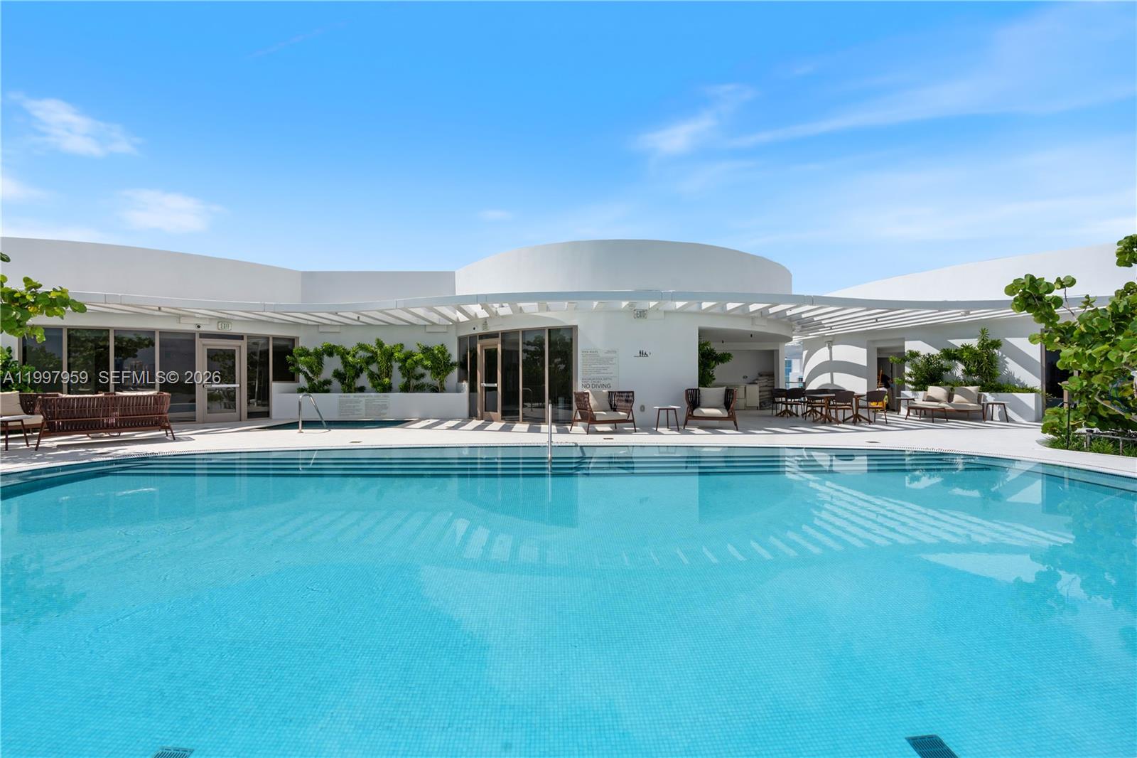 1135 103rd St #203 Bay Harbor Islands, FL 33154