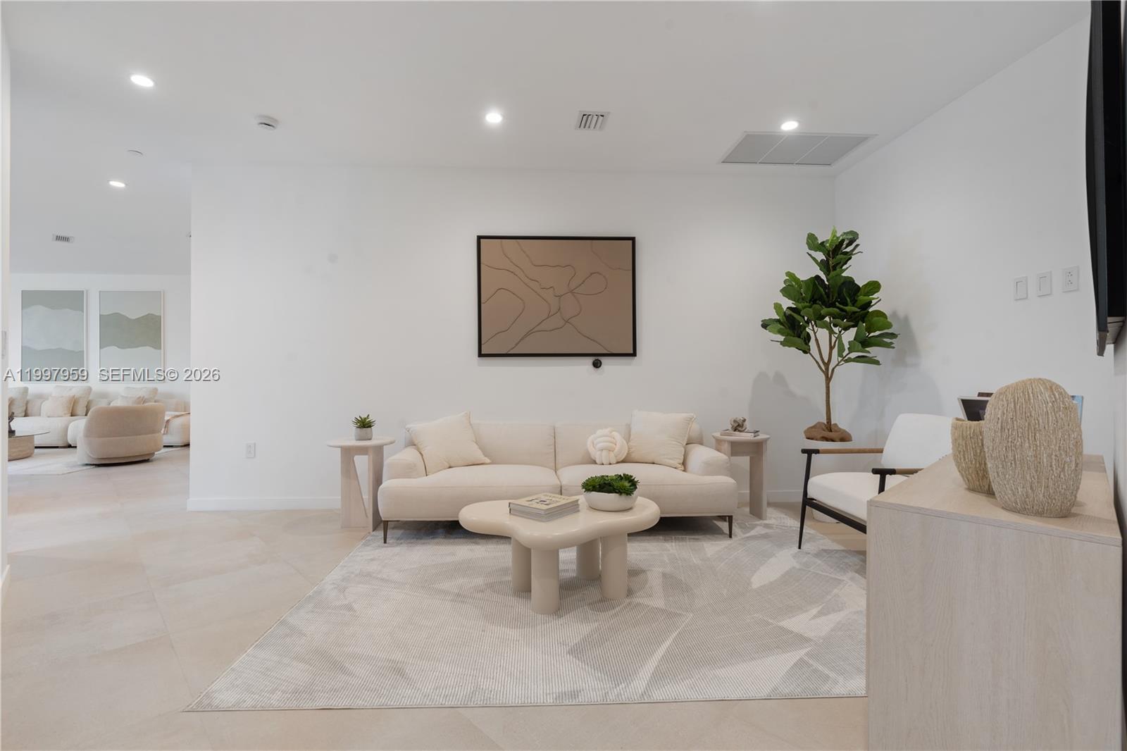 1135 103rd St #203 Bay Harbor Islands, FL 33154