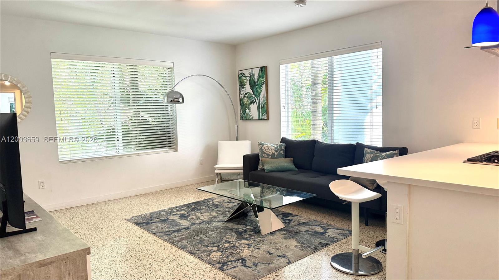 643 Jefferson Ave #3