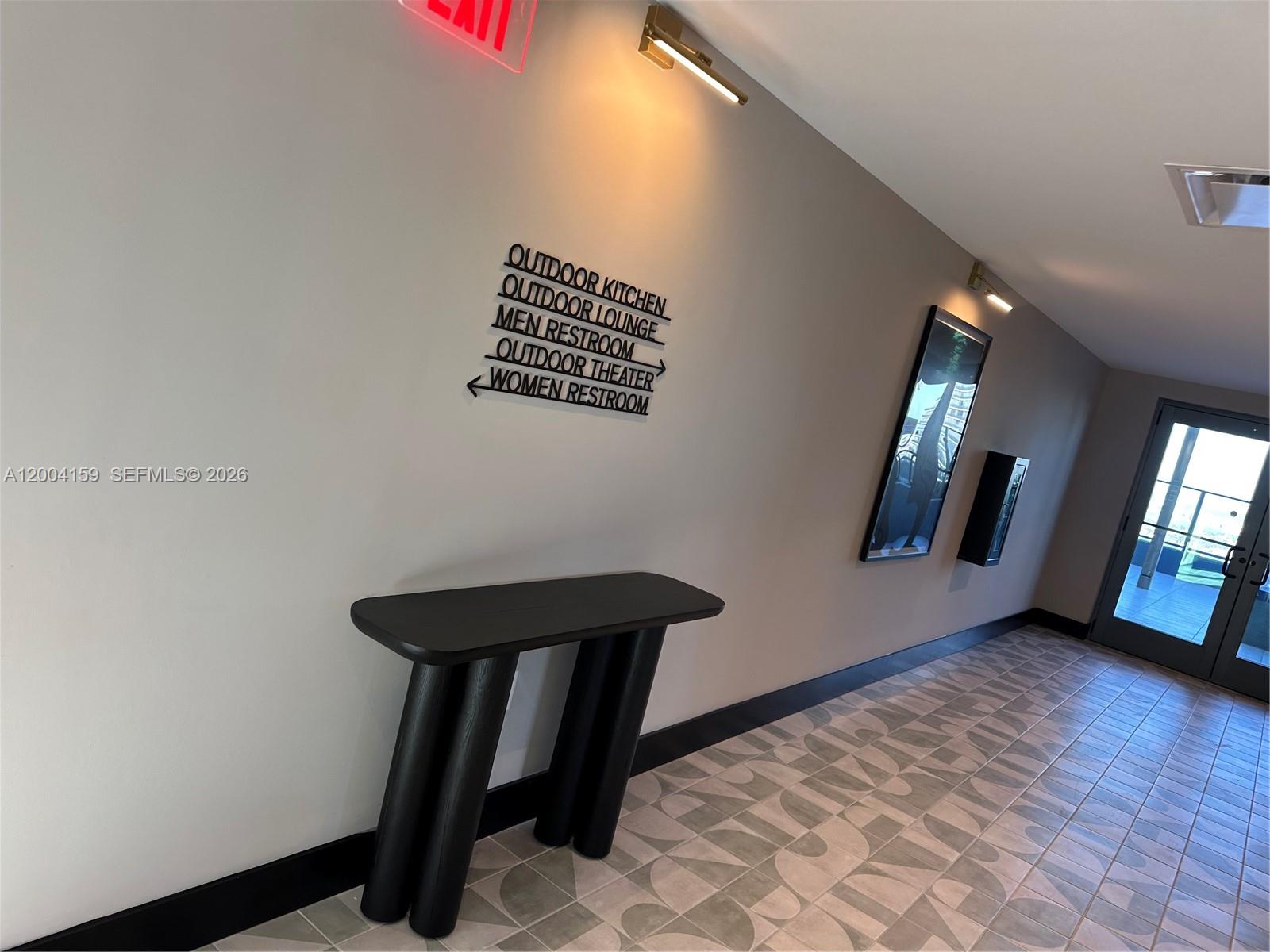 121 NE 5th #2712 Miami, FL 33132