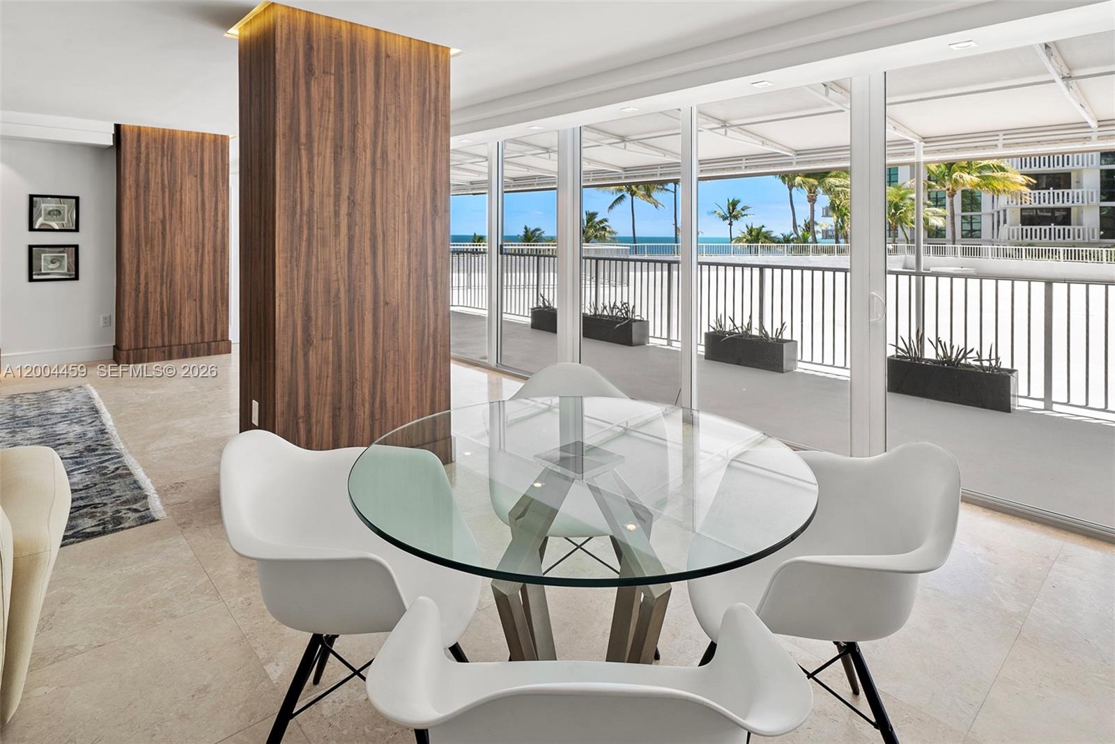 600 Grapetree Dr #3BS Key Biscayne, FL 33149