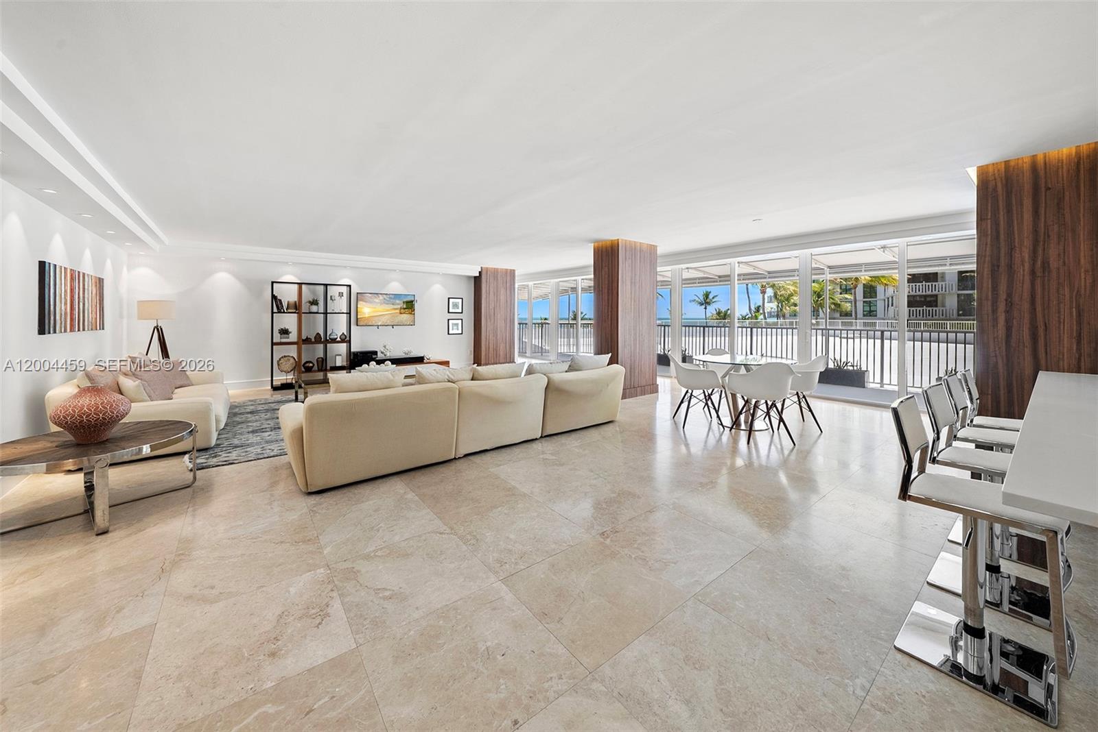 600 Grapetree Dr #3BS Key Biscayne, FL 33149