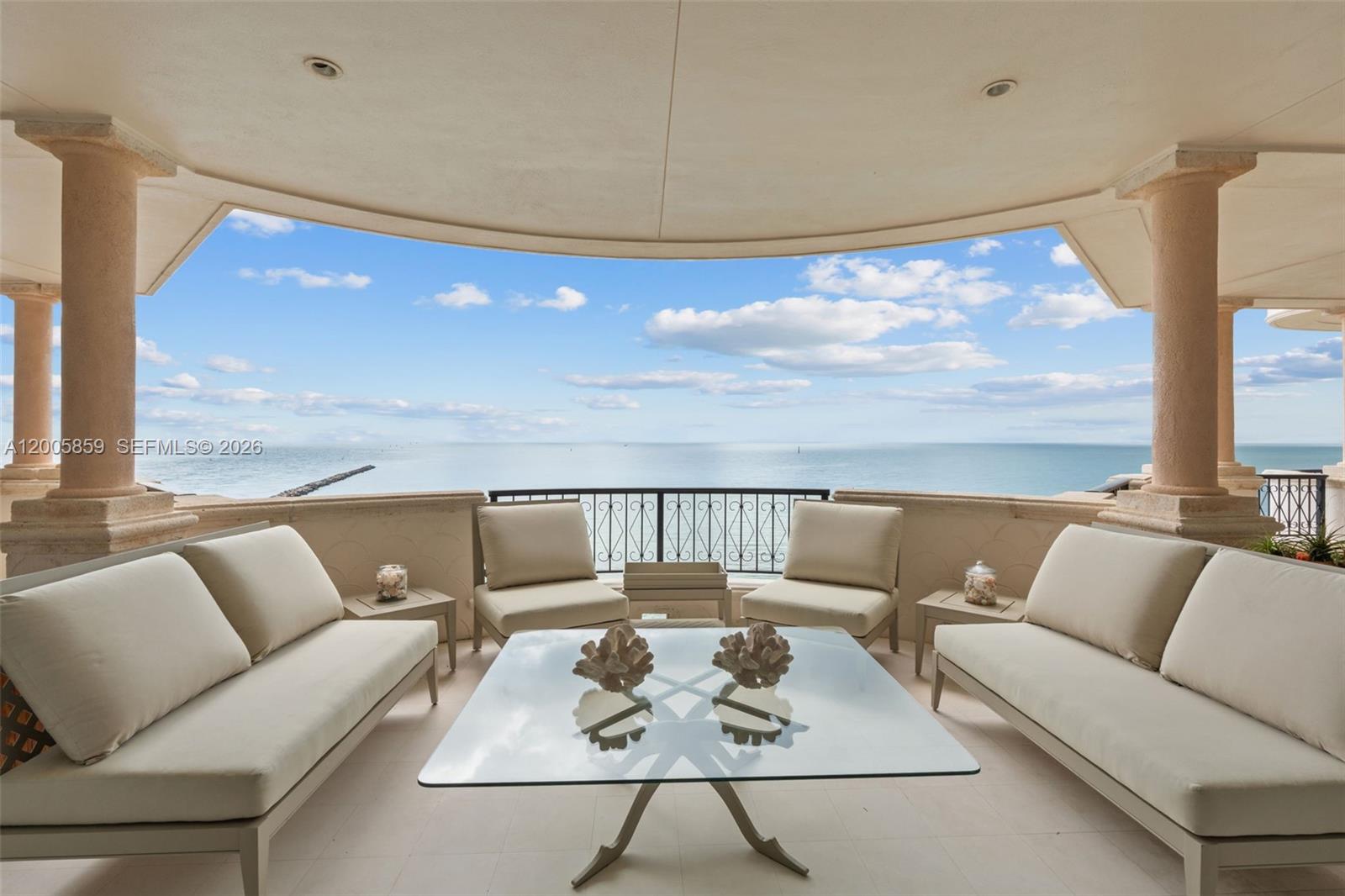 7282 Fisher Is Dr #7282 Fisher Island, FL 33109