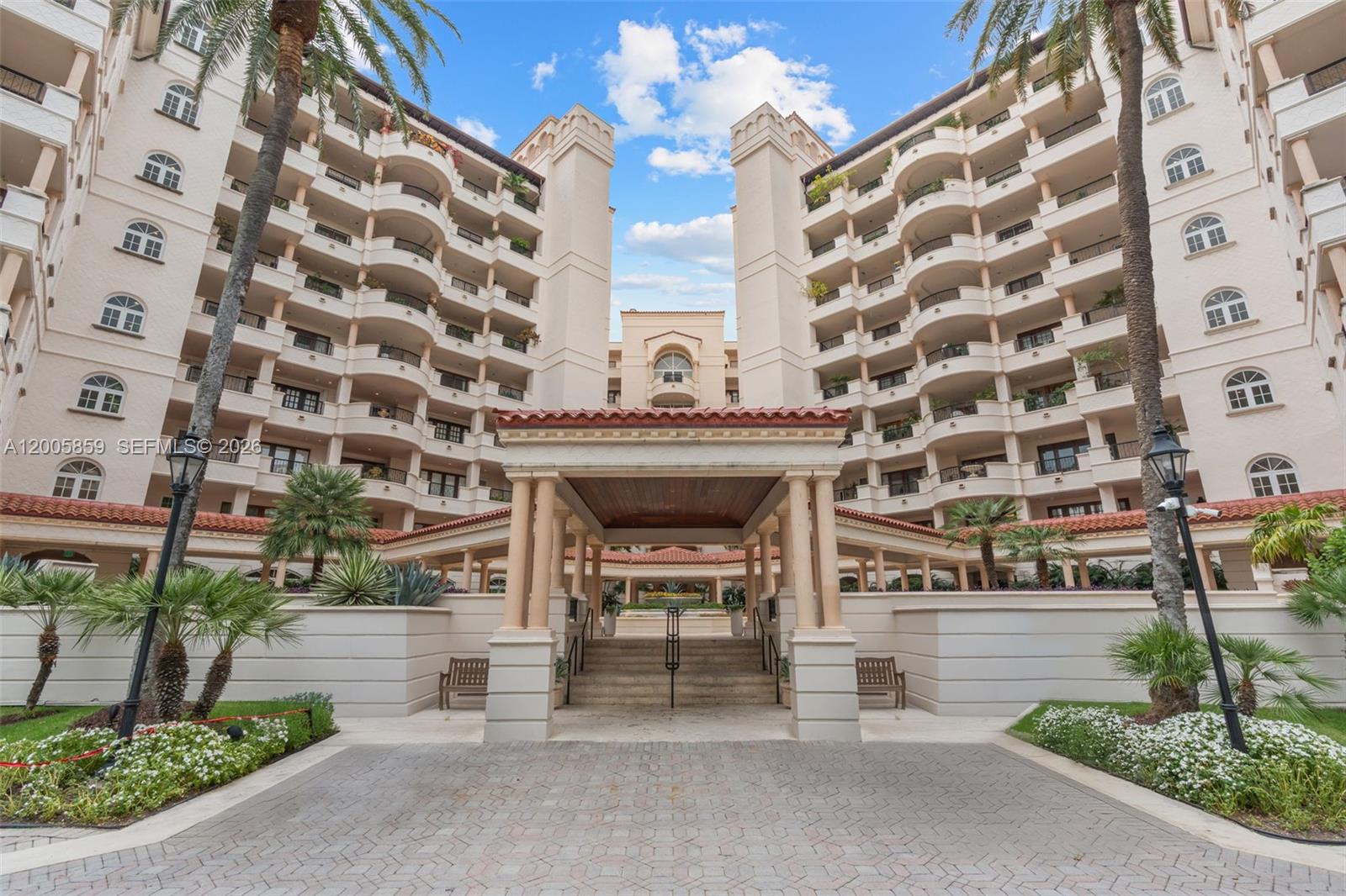 7282 Fisher Is Dr #7282 Fisher Island, FL 33109