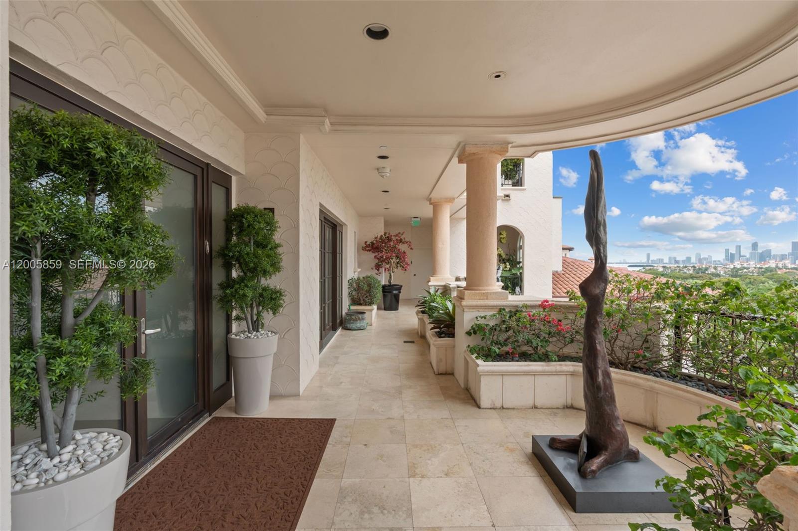 7282 Fisher Is Dr #7282 Fisher Island, FL 33109