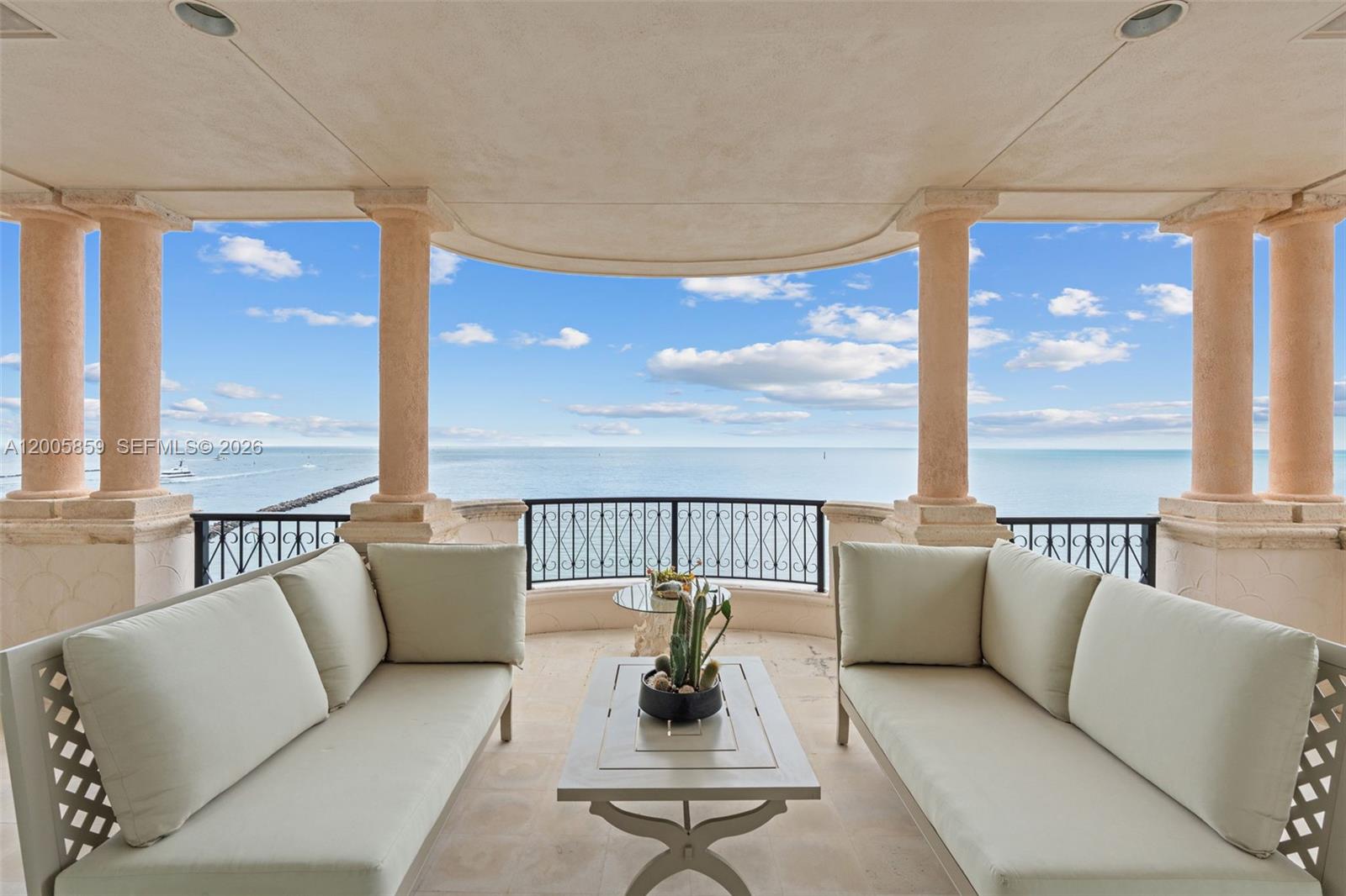 7282 Fisher Is Dr #7282 Fisher Island, FL 33109
