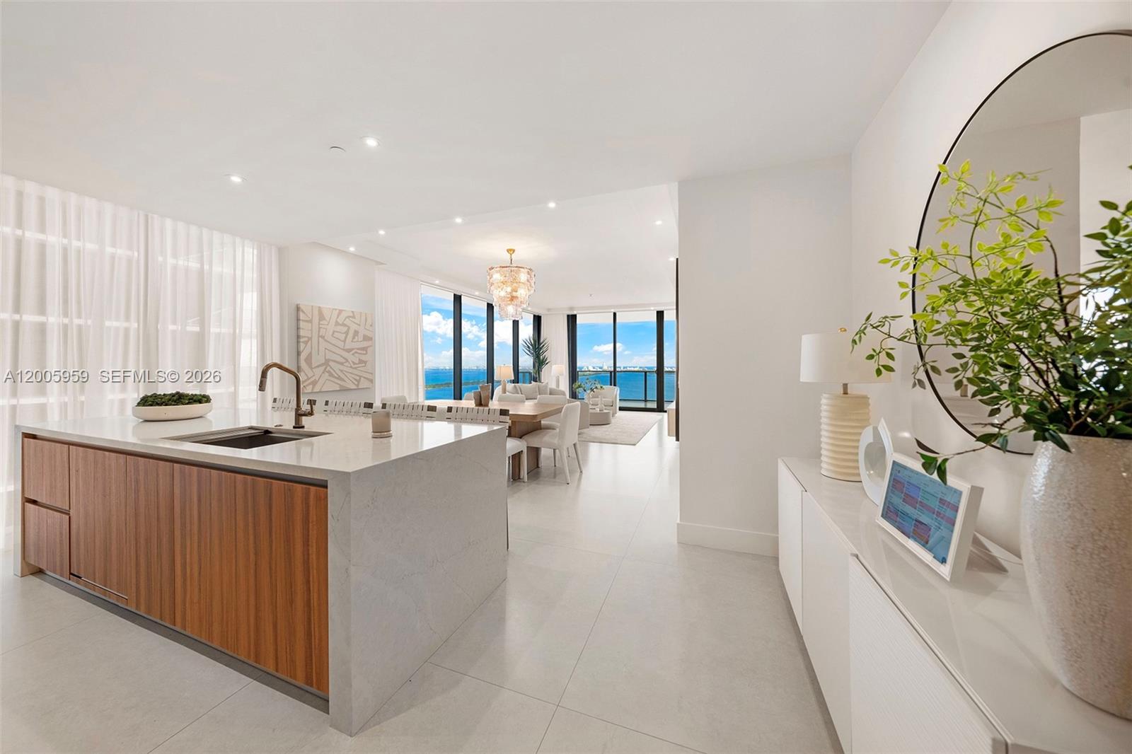 700 NE 24th St #3201 Miami, FL 33137