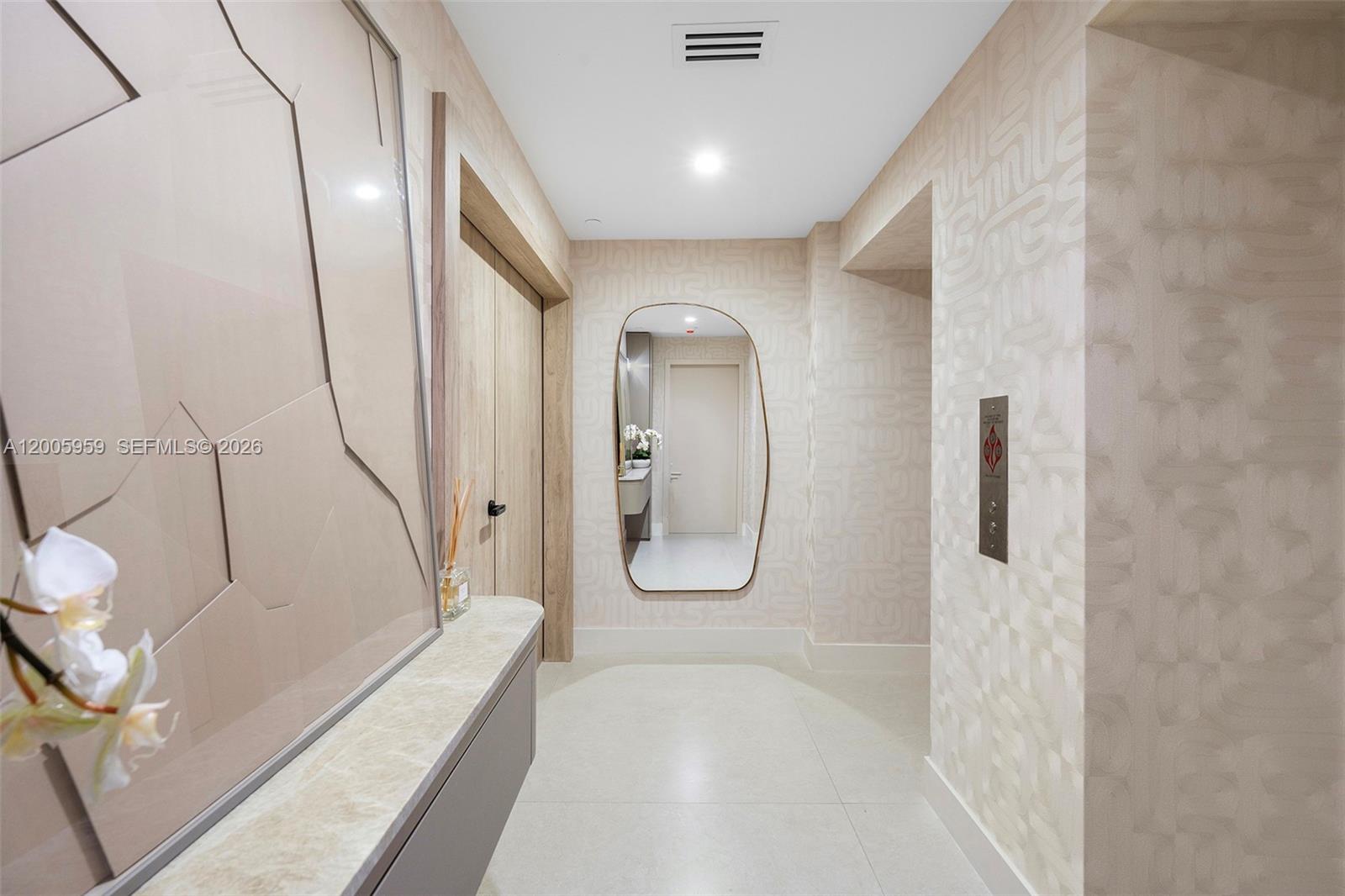 700 NE 24th St #3201 Miami, FL 33137