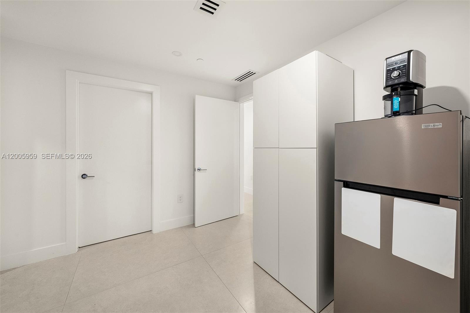 700 NE 24th St #3201 Miami, FL 33137