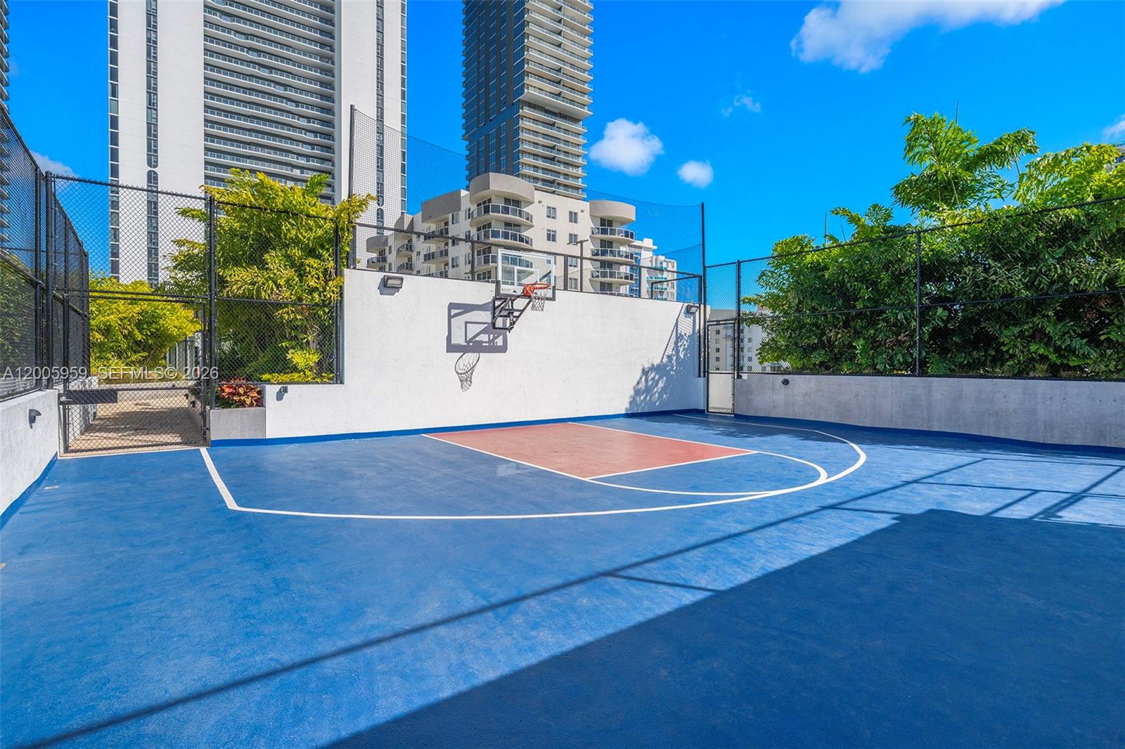 700 NE 24th St #3201 Miami, FL 33137