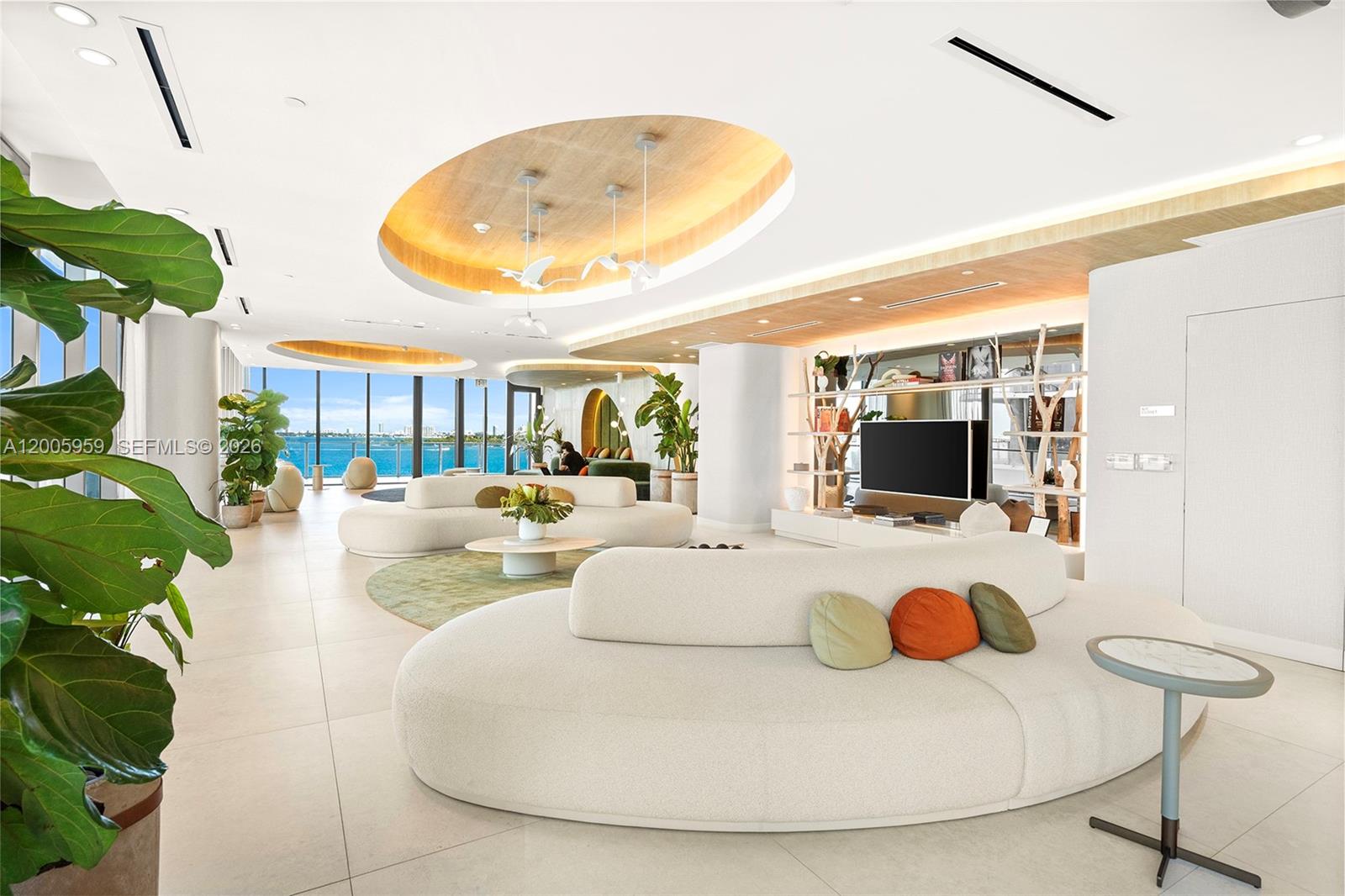 700 NE 24th St #3201 Miami, FL 33137