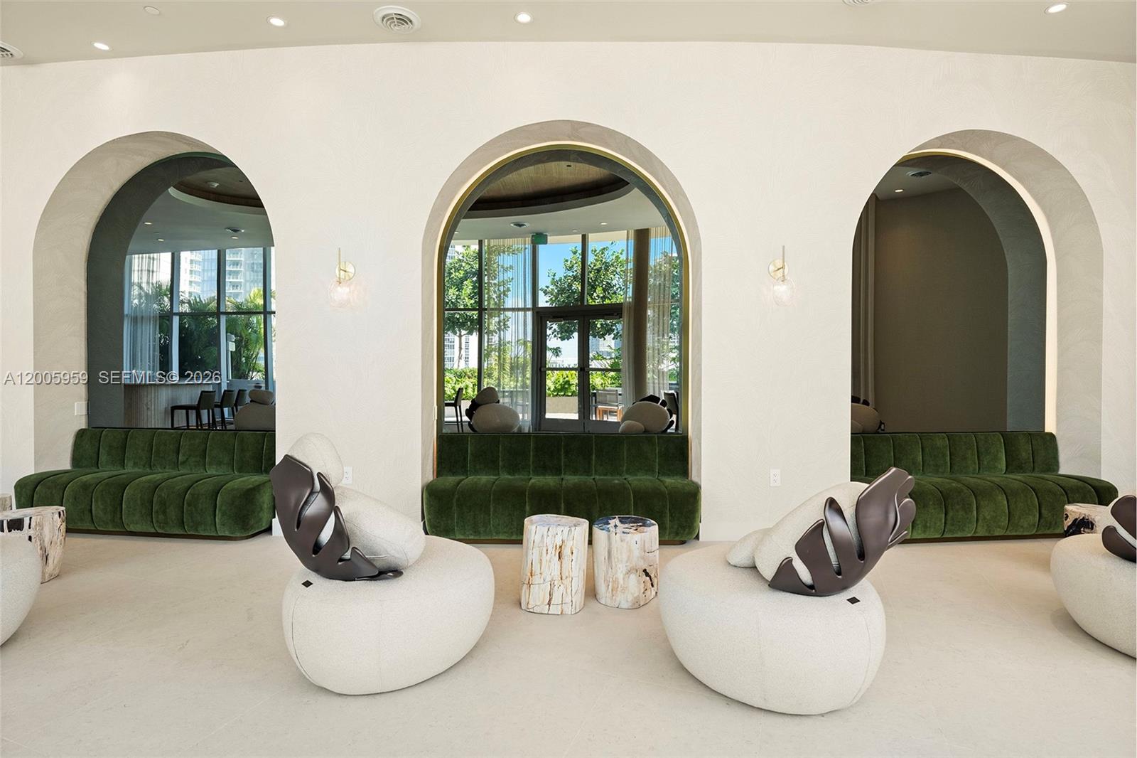 700 NE 24th St #3201 Miami, FL 33137