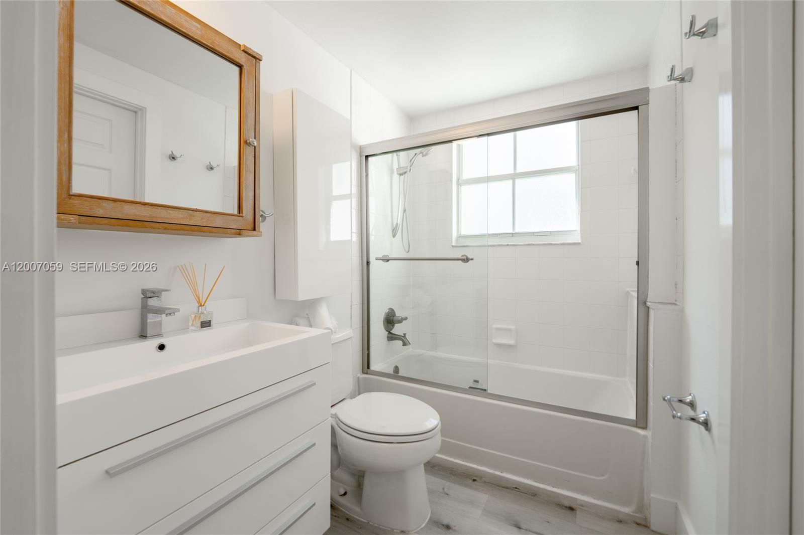 3245 NE 184th St #13109 Aventura, FL 33160