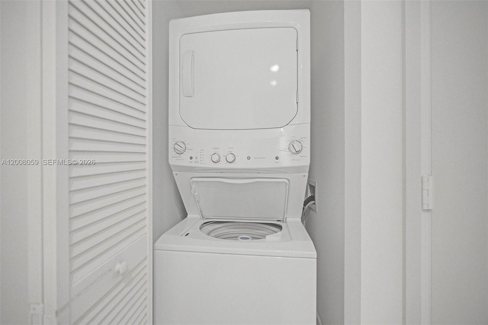 image Hyde Midtown24