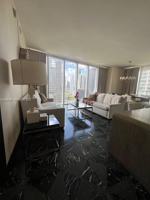 image Icon Brickell III (W Miami)10
