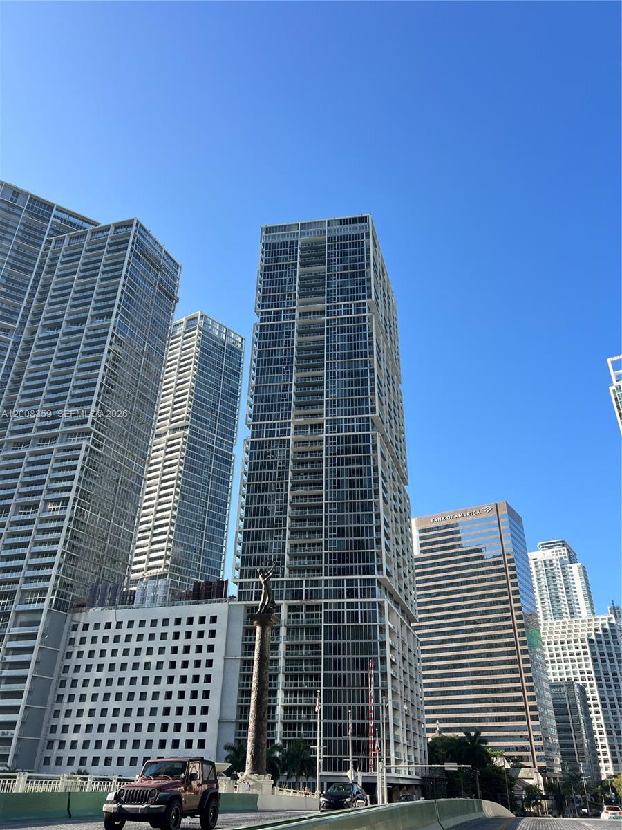 485 Brickell Ave #2508 Miami, FL 33131