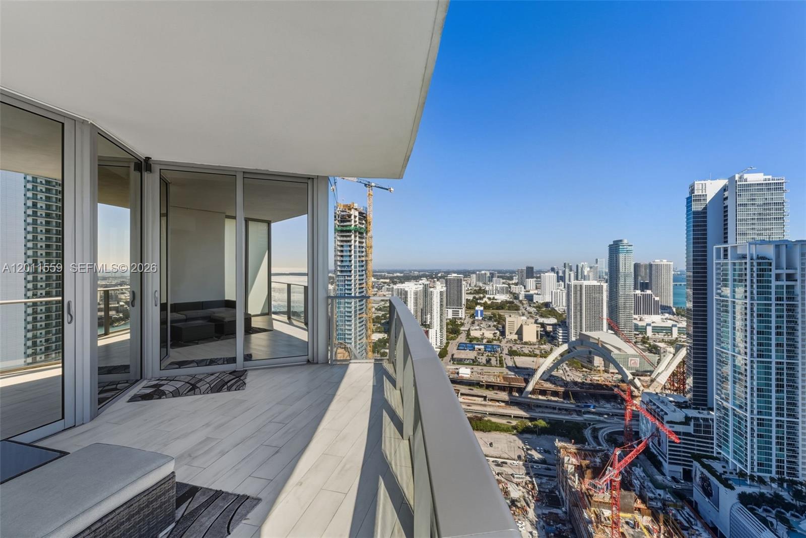 image Paramount Miami Worldcenter33