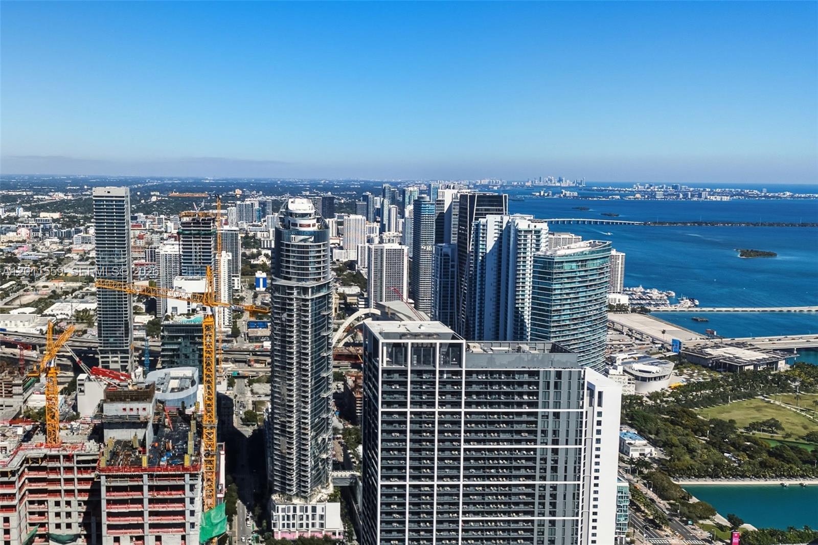 image Paramount Miami Worldcenter41
