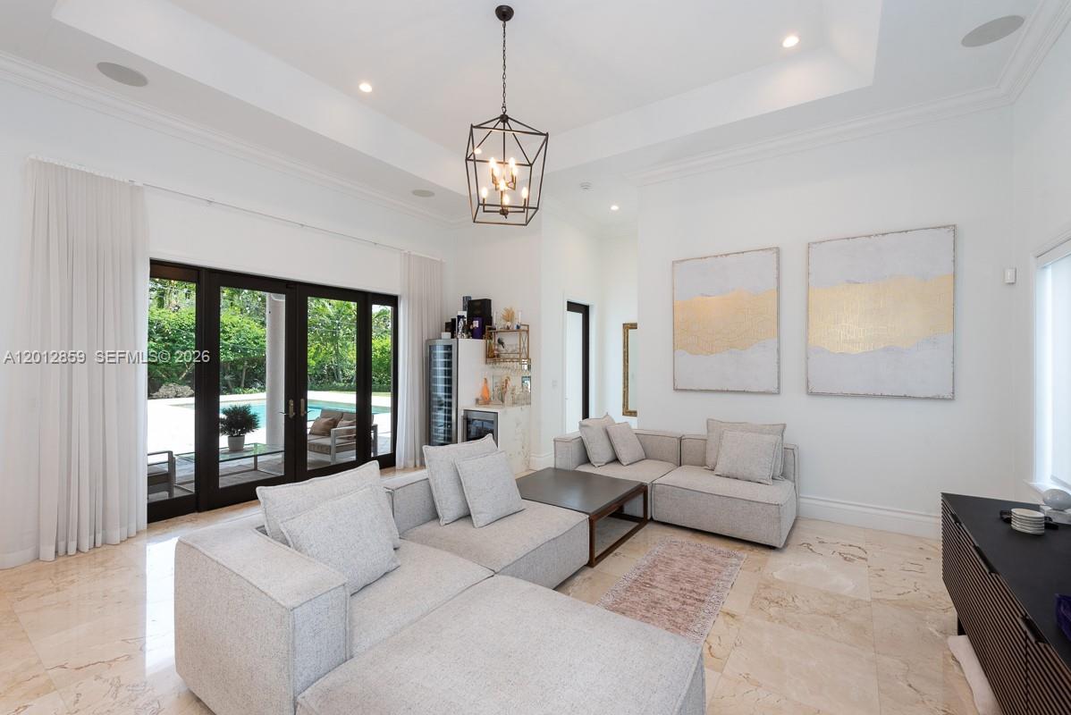 12311 SW 94th Ave Miami, FL 33176