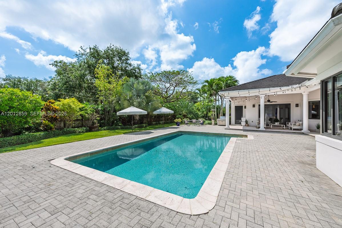 12311 SW 94th Ave Miami, FL 33176