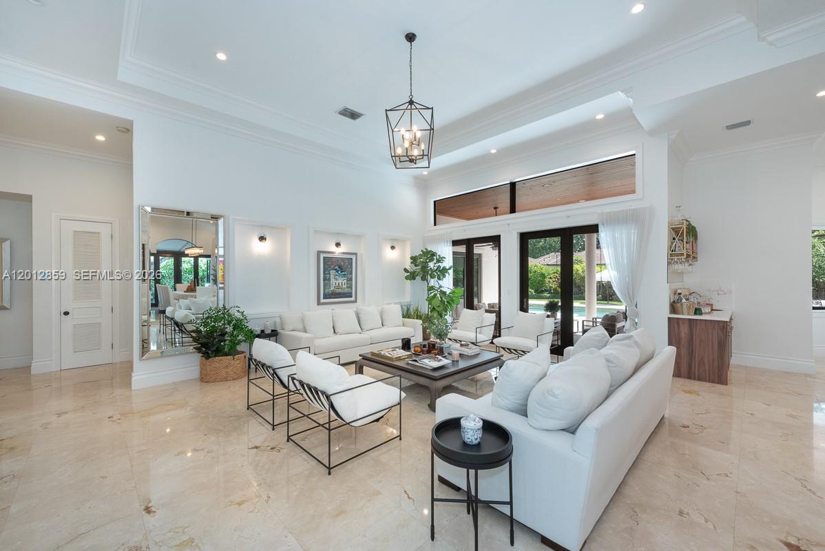 12311 SW 94th Ave Miami, FL 33176