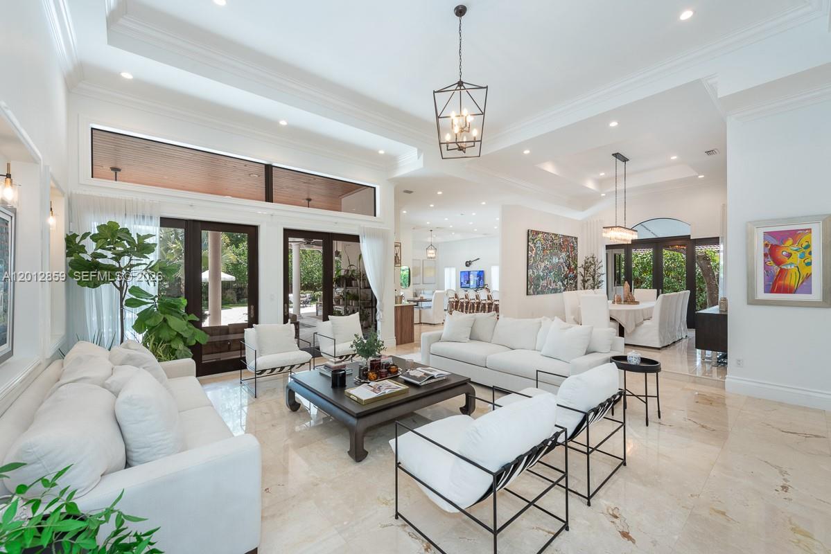 12311 SW 94th Ave Miami, FL 33176