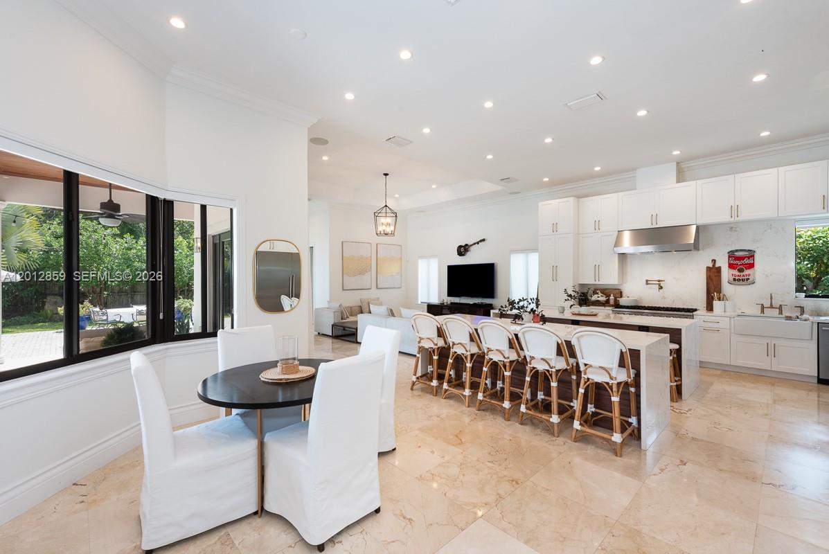 12311 SW 94th Ave Miami, FL 33176