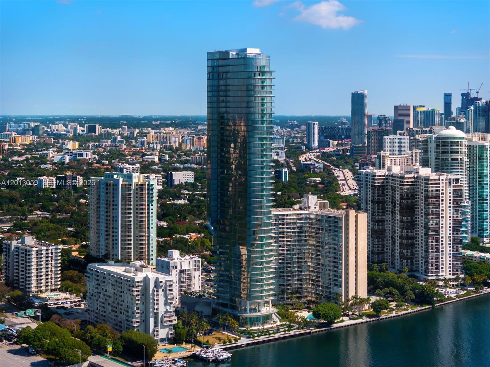 175 SE 25th Rd #3601 Miami, FL 33129