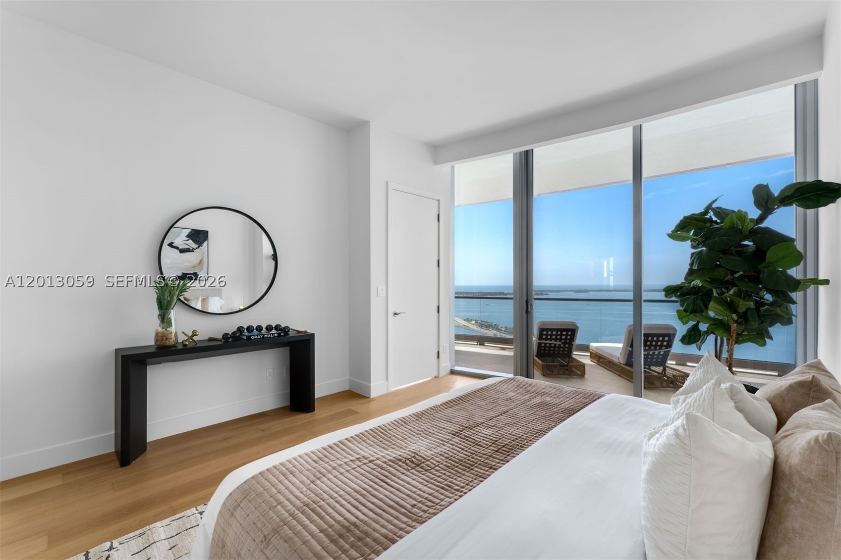 175 SE 25th Rd #3601 Miami, FL 33129