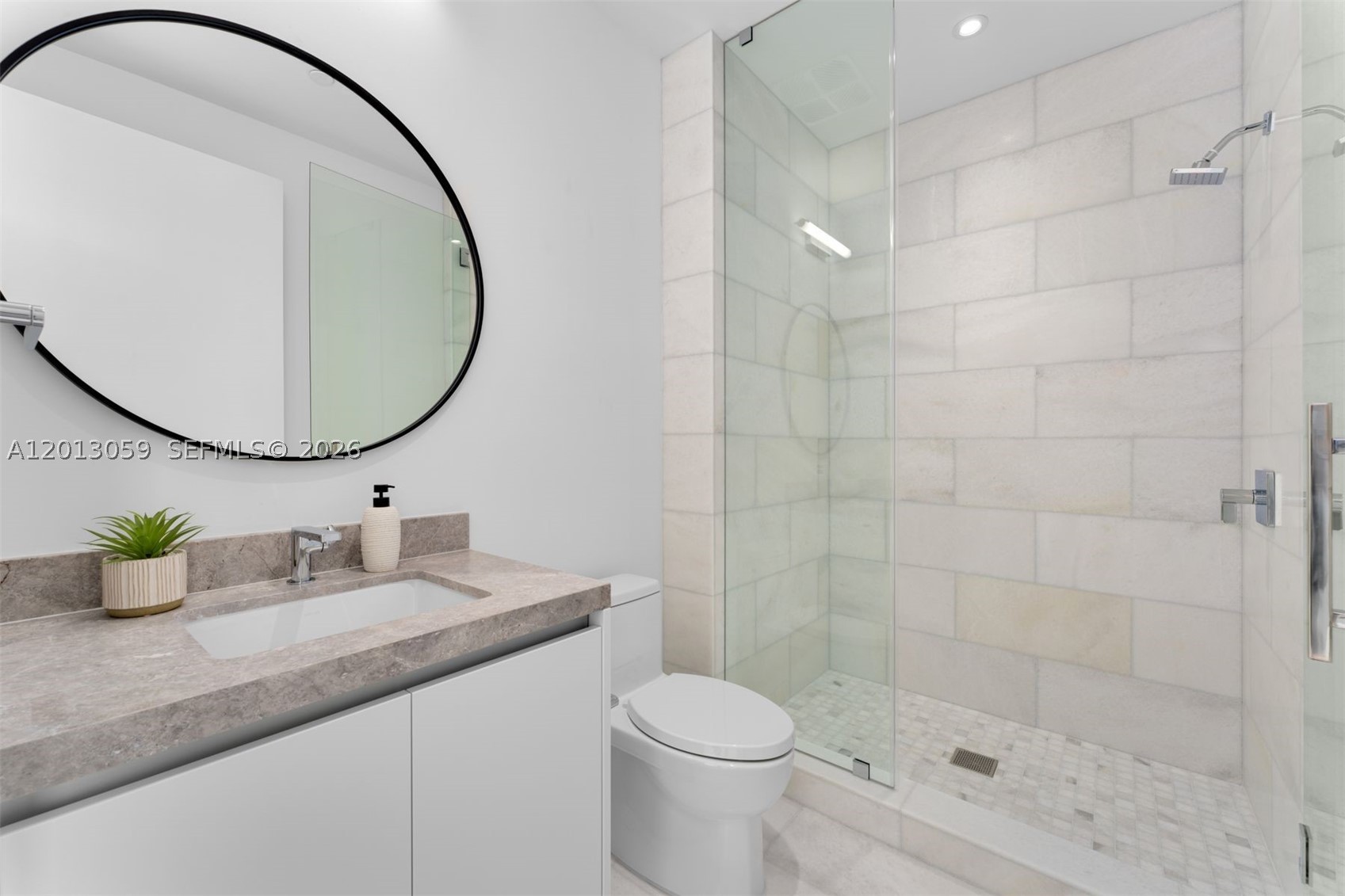 175 SE 25th Rd #3601 Miami, FL 33129