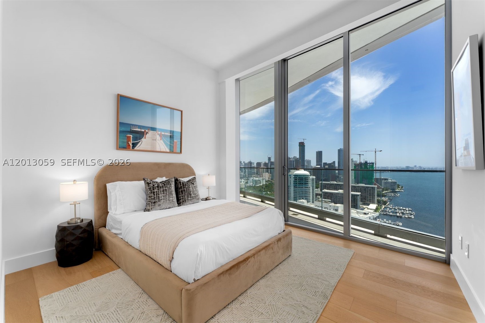 175 SE 25th Rd #3601 Miami, FL 33129
