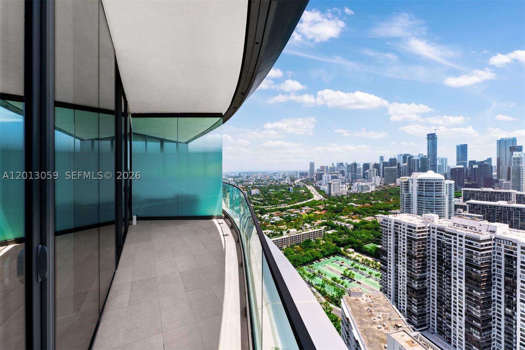 175 SE 25th Rd #3601 Miami, FL 33129