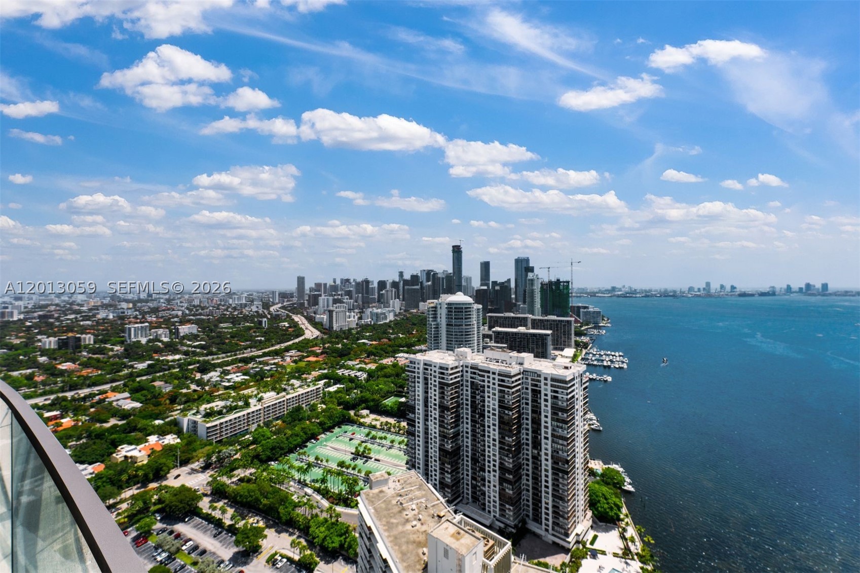 175 SE 25th Rd #3601 Miami, FL 33129