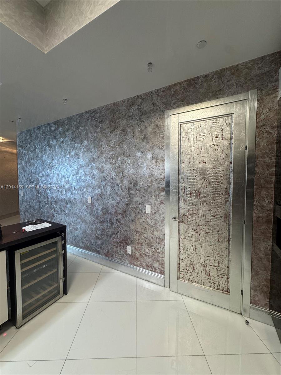 15901 Collins Ave #4107 Sunny Isles Beach, FL 33160