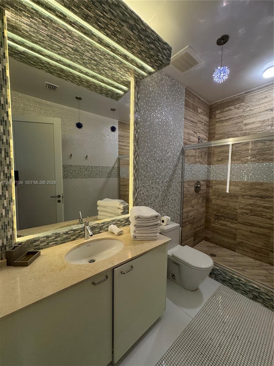15901 Collins Ave #4107 Sunny Isles Beach, FL 33160