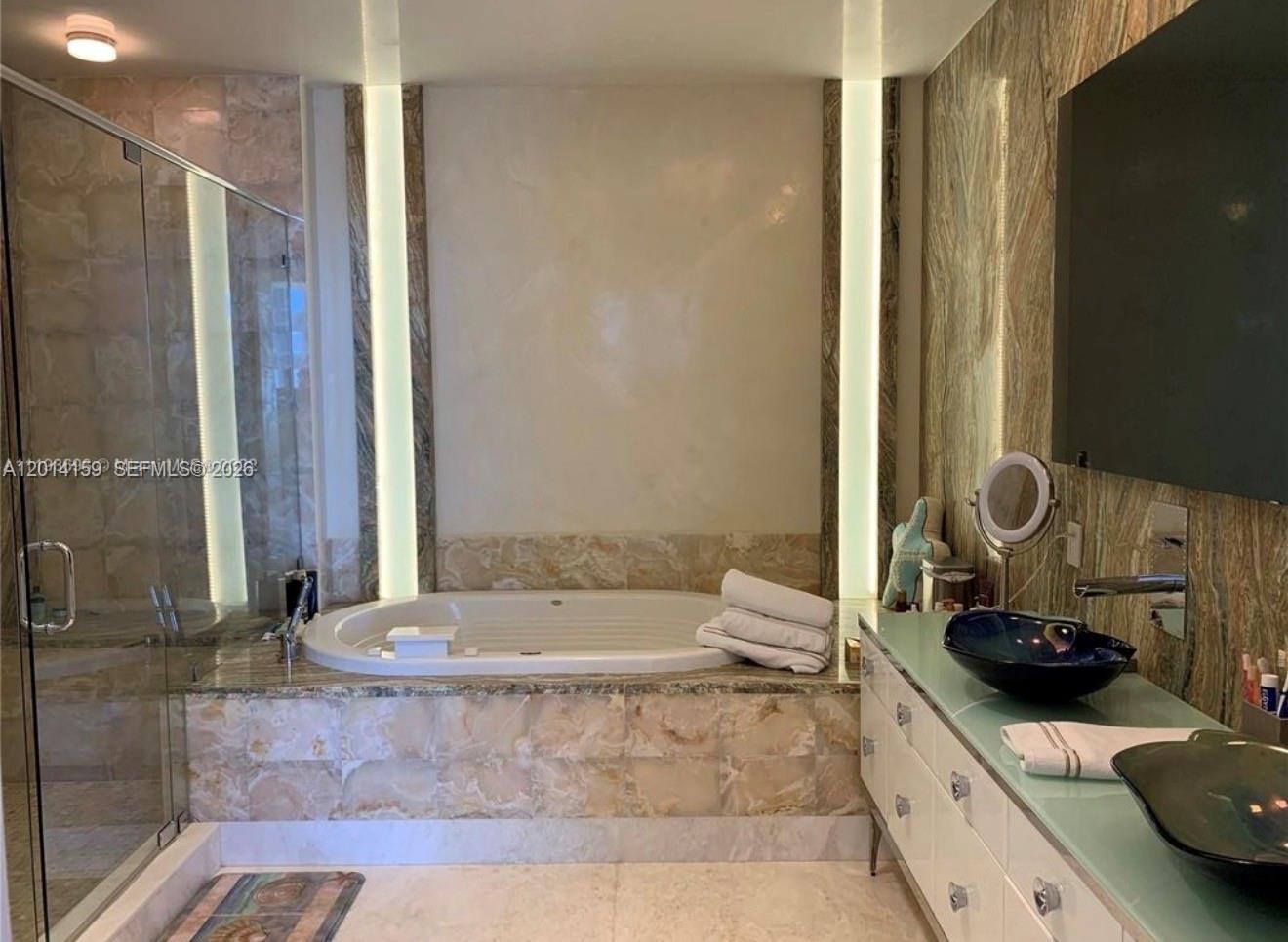 15901 Collins Ave #4107 Sunny Isles Beach, FL 33160