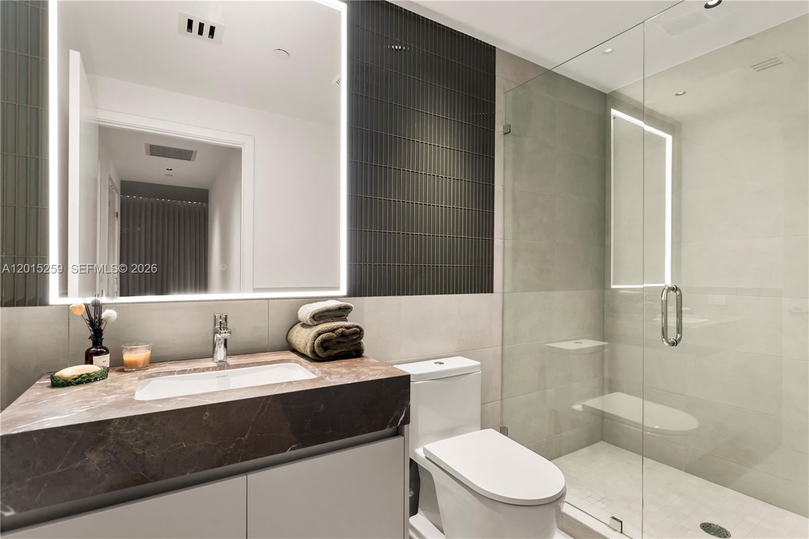 500 Alton Rd #1601 Miami Beach, FL 33139