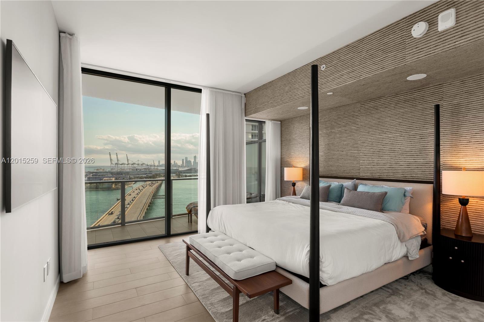 500 Alton Rd #1601 Miami Beach, FL 33139
