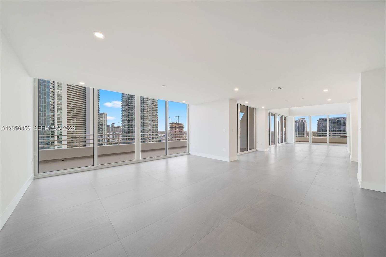 555 NE 34th St #PH4 Miami, FL 33137