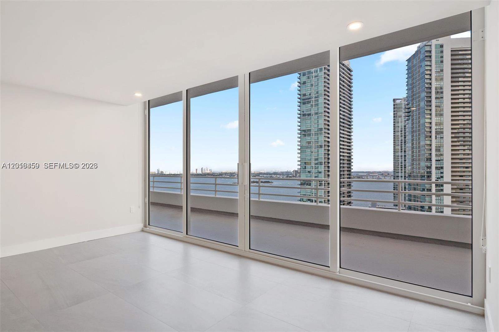 555 NE 34th St #PH4 Miami, FL 33137