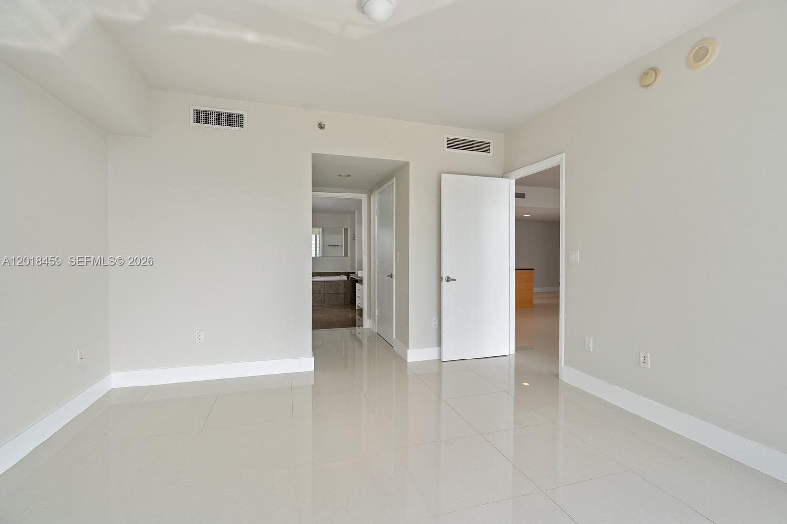 image Icon Brickell II14