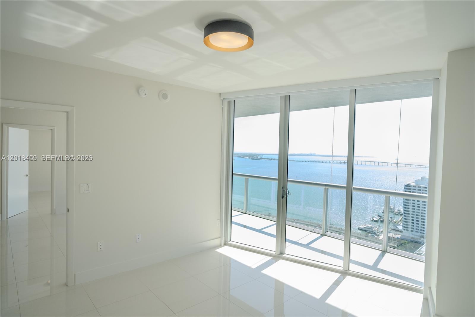 image Icon Brickell II16