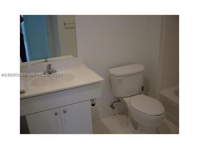 image Ten Aragon Condo9