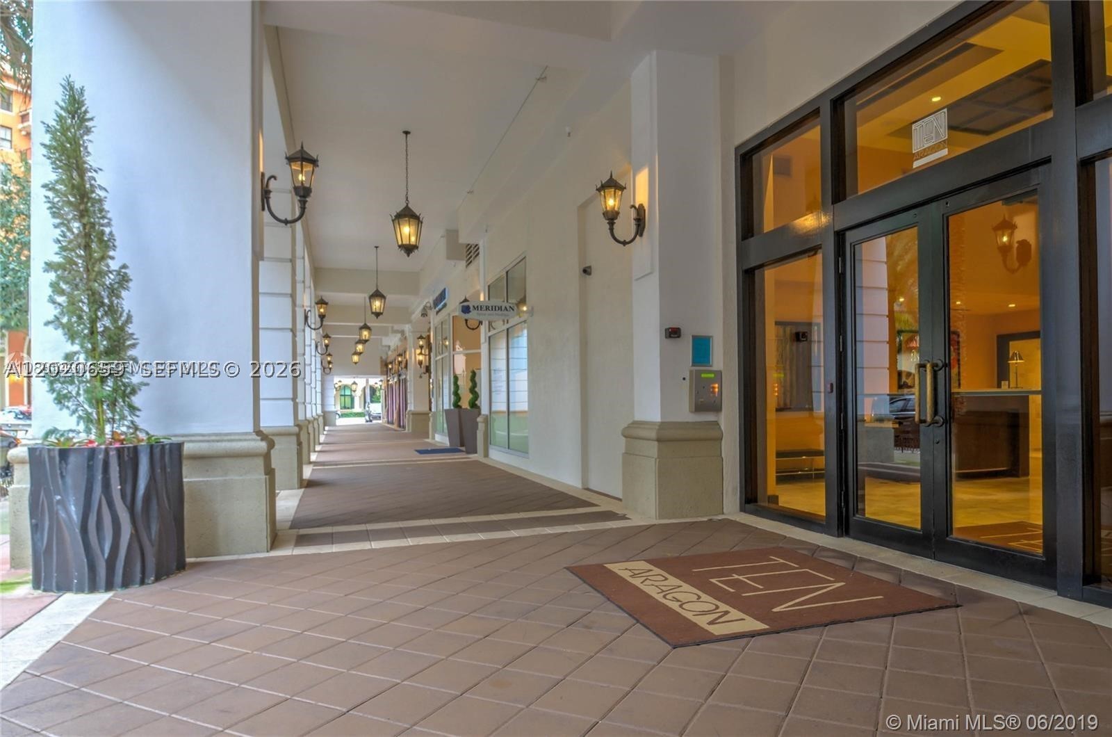 image Ten Aragon Condo1