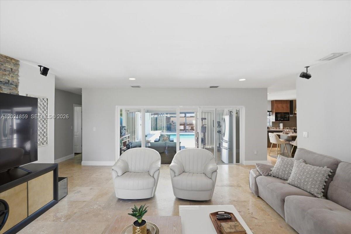 9665 SW 136th St Miami, FL 33176