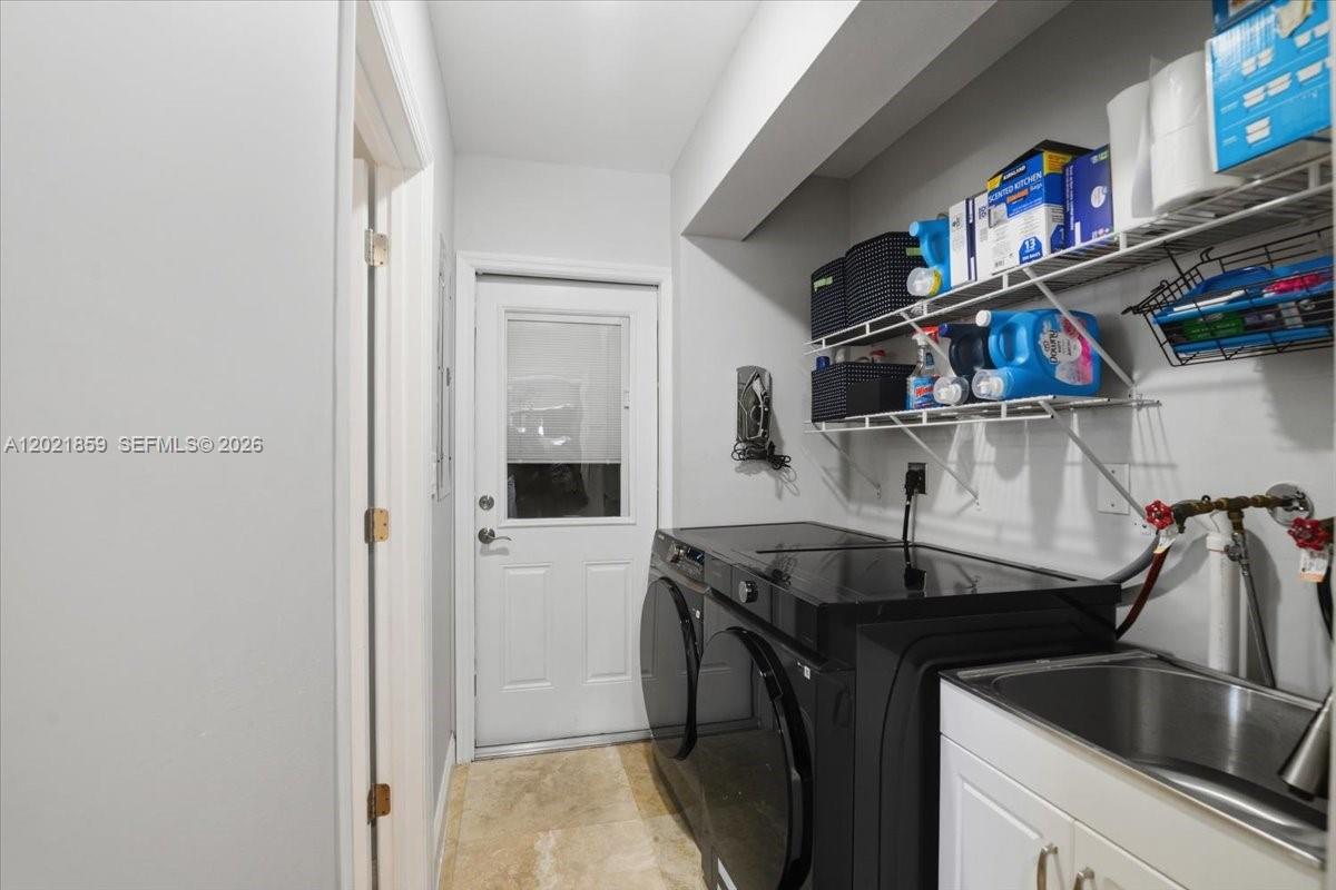 9665 SW 136th St Miami, FL 33176