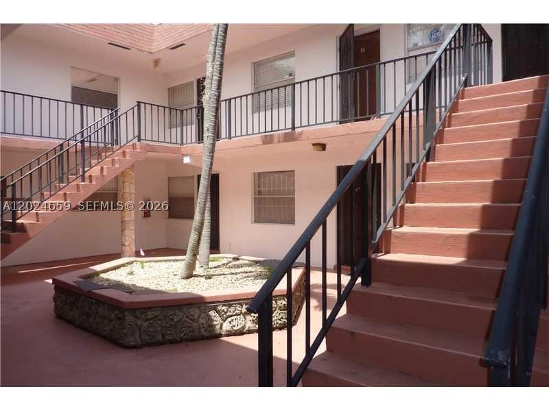 344 SW 1st St #9